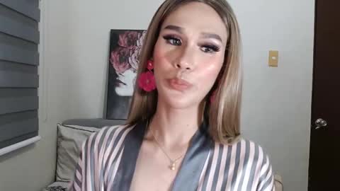 Lexie online show from February 25, 3:09 pm