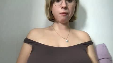 Inna  online show from October 9, 5:57 am