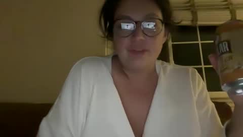 Jelli online show from December 9, 6:45 am