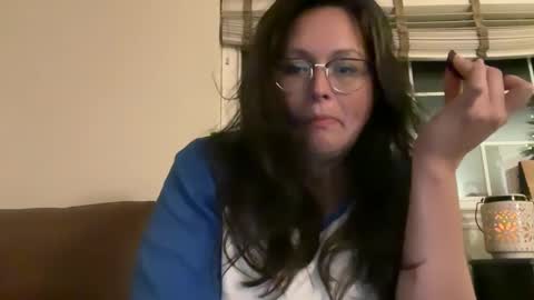 Jelli online show from December 10, 5:39 am