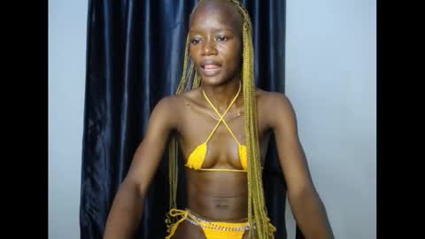 Linda online show from October 19, 11:31 pm