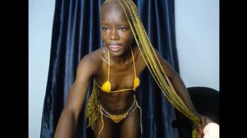 Linda online show from October 10, 7:30 pm