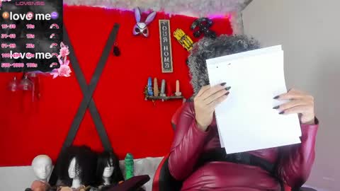 jena_rosse online show from April 25, 10:50 am