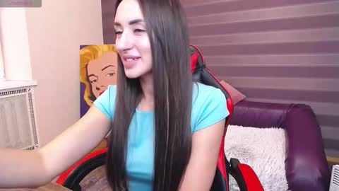 Kira online show from October 4, 7:50 am