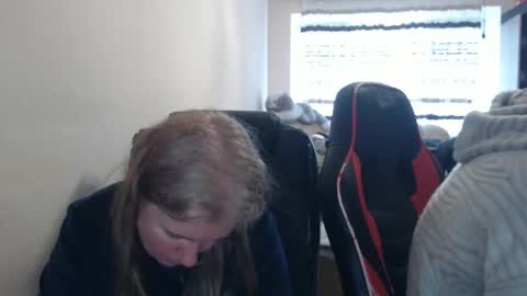 JenisAndPeter online show from March 13, 10:51 am