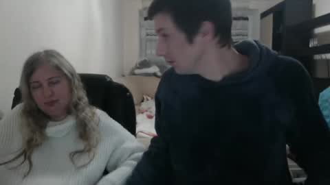 JenisAndPeter online show from February 27, 8:42 pm