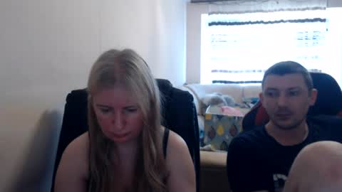 JenisAndPeter online show from June 19, 9:15 am