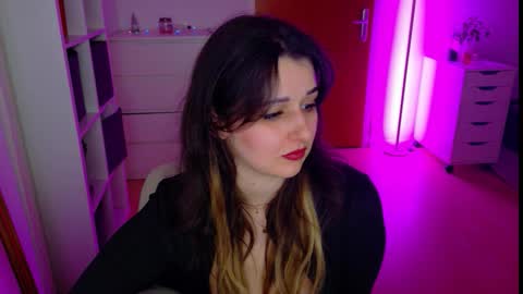 jennasxy19 online show from November 13, 5:26 pm