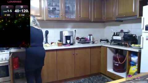 Jenna online show from April 25, 5:10 pm