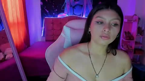 jennal_010 online show from January 14, 8:17 pm