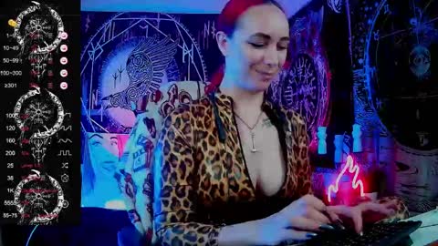 Snapshot of jennalovvee chatting on January 31, 5:30 am Mrs. Jenna online show from January 31, 5:30 am