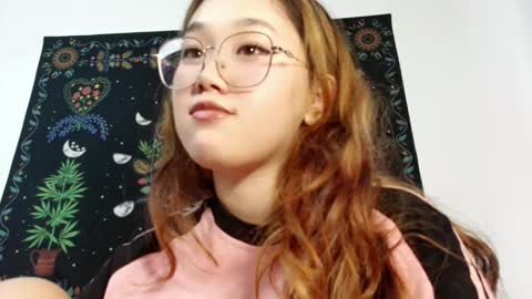 Snapshot of jennatyan chatting on September 10, 12:17 pm JENNA online show from September 10, 12:17 pm