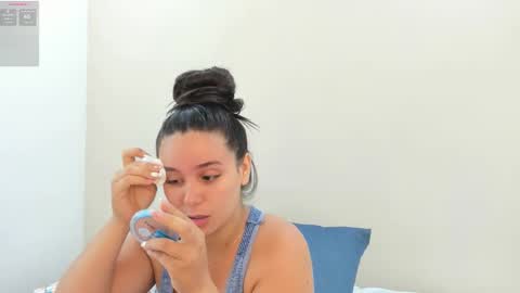 jenner_madison online show from March 22, 11:58 am