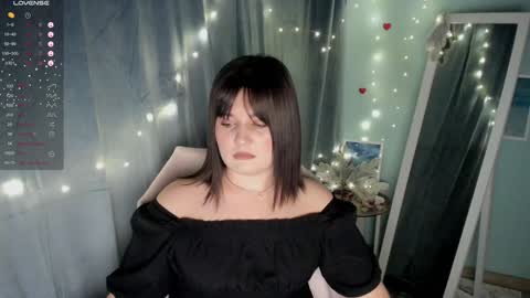 Snapshot of jennie_berry chatting on January 12, 4:42 am Jennie online show from January 12, 4:42 am