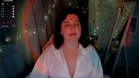 Snapshot of jennie_berry chatting on January 28, 1:50 am Jennie online show from January 28, 1:50 am