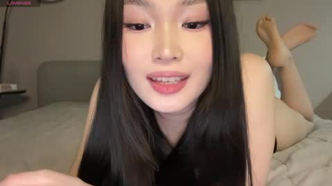 jennie_yung online show from May 17, 11:36 pm