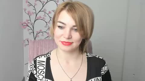 Jennifer online show from February 7, 12:41 pm