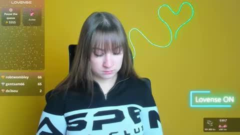 Jennifer online show from October 19, 6:18 am