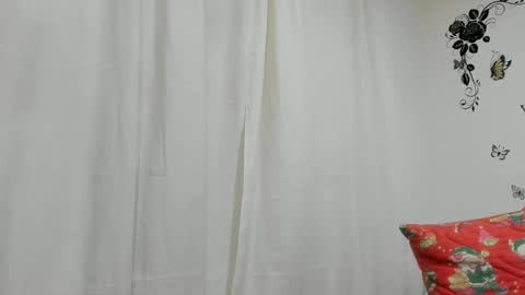 jenniferloveyou online show from January 22, 9:10 pm