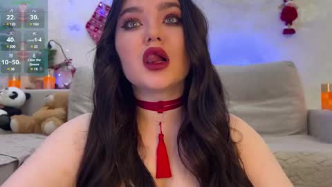 Snapshot of jennisxcharming chatting on January 12, 6:48 pm Mila online show from January 12, 6:48 pm
