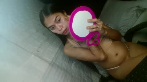 Snapshot of jenny20_xxx chatting on February 25, 9:04 pm PRETTY JENNY online show from February 25, 9:04 pm