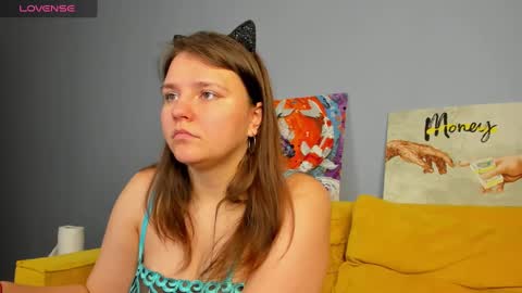 Snapshot of jenny_jimmy chatting on February 27, 10:01 am Jenny online show from February 27, 10:01 am