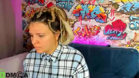 Jenny online show from November 3, 1:06 am