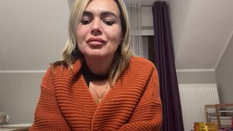 Jenny online show from October 2, 2:38 pm