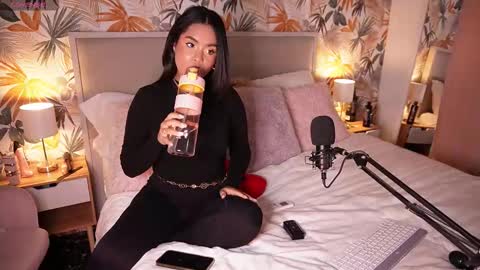 Jenny Roberts online show from October 11, 8:23 pm