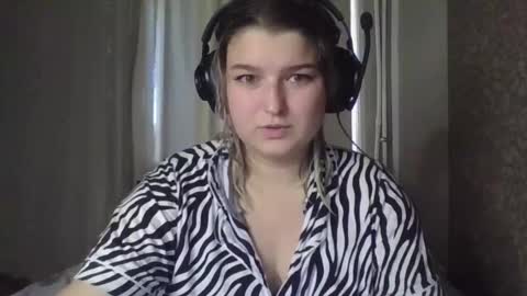jenny_smitx online show from October 19, 7:57 am
