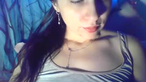 Snapshot of jennyferdoe chatting on January 13, 6:16 am jennyferdoe online show from January 13, 6:16 am