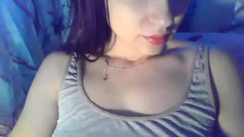 Snapshot of jennyferdoe chatting on February 5, 12:38 pm jennyferdoe online show from February 5, 12:38 pm