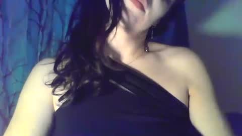 Snapshot of jennyferdoe chatting on January 17, 12:53 am jennyferdoe online show from January 17, 12:53 am