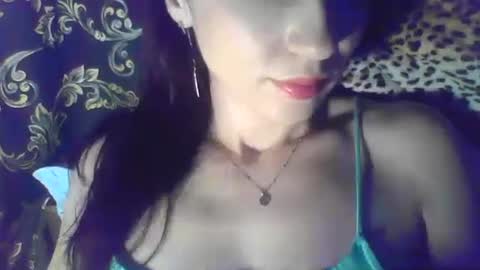 Snapshot of jennyferdoe chatting on September 13, 9:17 pm jennyferdoe online show from September 13, 9:17 pm