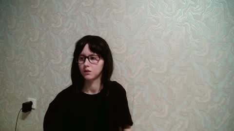 Snapshot of jennyolset chatting on December 19, 9:29 am JennyOlset online show from December 19, 9:29 am