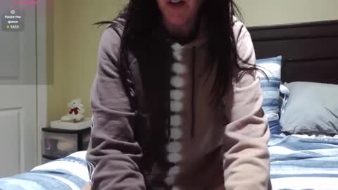 jenroses82 online show from November 25, 1:15 am