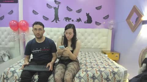 Jeremmyandstacy online show from February 27, 12:56 pm