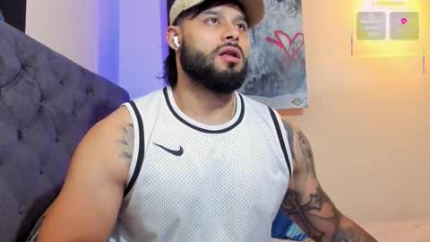 Jeremy online show from October 11, 12:04 am