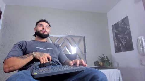 Jeremy online show from October 23, 10:32 pm