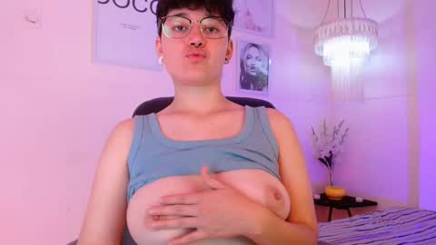 jero harper1 online show from September 12, 3:47 pm