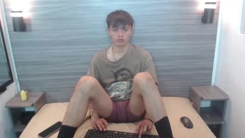 Jerom xx online show from October 13, 7:49 pm