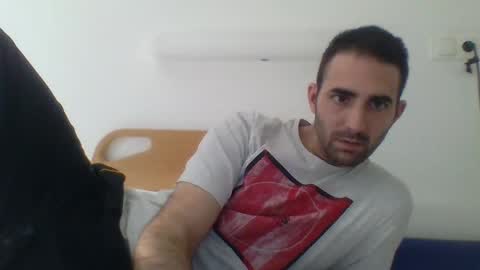 Snapshot of jeropa5476 chatting on January 15, 2:56 pm jeropa5476 online show from January 15, 2:56 pm