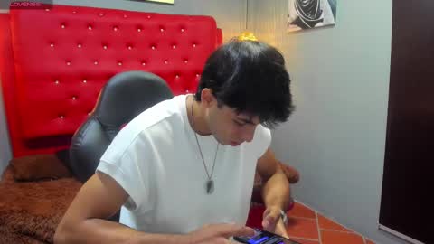 Snapshot of jerrycurb chatting on March 3, 8:00 pm lupo online show from March 3, 8:00 pm