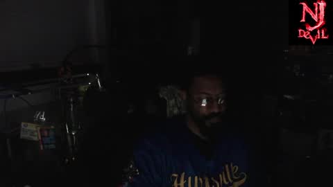 Jerzey2k2 aka the Alpha online show from April 17, 2:25 am