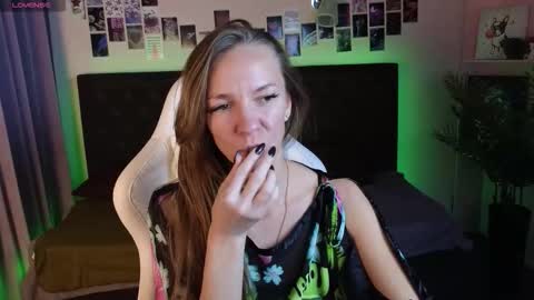 jesica_moon_peachy online show from October 11, 2:05 am