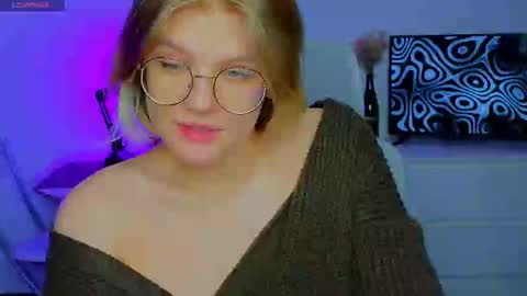 Snapshot of jess0e9 chatting on February 26, 7:32 pm JessieVibes online show from February 26, 7:32 pm