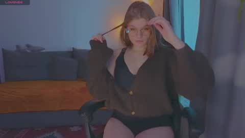  JessieVibes online show from March 28, 2:18 pm