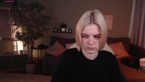 Jess online show from October 21, 7:46 am