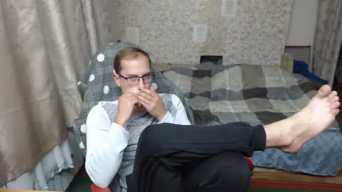 Snapshot of jess_nest chatting on September 8, 9:25 pm Jess online show from September 8, 9:25 pm