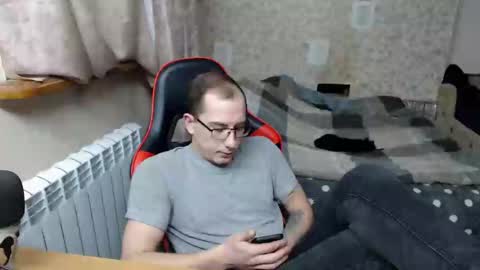 Snapshot of jess_nest chatting on March 6, 3:02 pm Jess online show from March 6, 3:02 pm